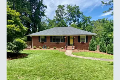 406 S Hillcrest Drive SW, Marietta, GA 30064 - Photo 1