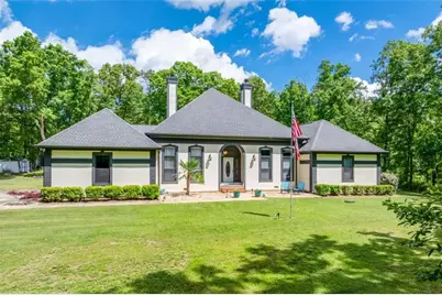 1198 Lakeshore Drive, Jefferson, GA 30549 - Photo 1