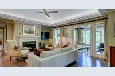 470 Ansley Walk Terrace NE, Atlanta, GA 30309 - Photo 1