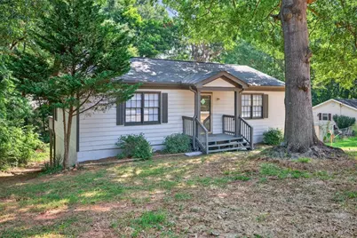 143 Elrod Avenue, Jefferson, GA 30549 - Photo 1