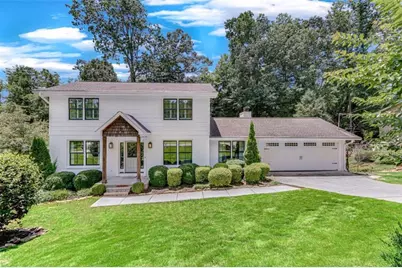 925 Parkhill Place, Gainesville, GA 30501 - Photo 1