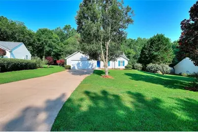 504 Stoney Creek Drive, Winder, GA 30680 - Photo 1