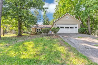 6725 River Glen Drive, Riverdale, GA 30296 - Photo 1