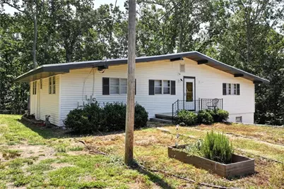 5981 Warpath Road, Flowery Branch, GA 30542 - Photo 1