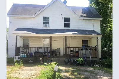 43 Dean Street, Gainesville, GA 30501 - Photo 1