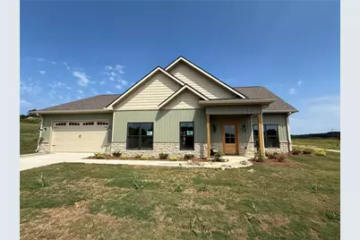 143 Oakland Drive SE, Calhoun, GA 30701 - Photo 1