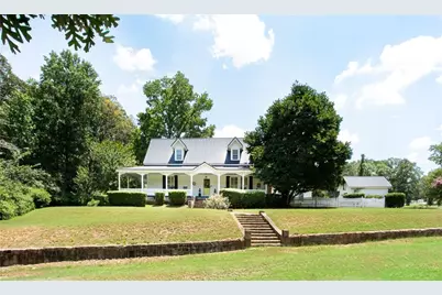 2345 Seagraves Mill Road, Hull, GA 30646 - Photo 1