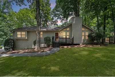 4748 Forest Valley Place NE, Marietta, GA 30066 - Photo 1