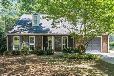 402 Roswell Green Lane, Roswell, GA 30075 - Photo 1