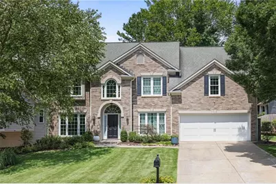 1034 Queensgate Drive SE, Smyrna, GA 30082 - Photo 1