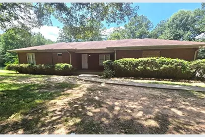 6385 Lower Dixie Lake Road, Union City, GA 30291 - Photo 1