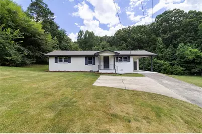 407 Blackberry Lane SE, Lindale, GA 30147 - Photo 1