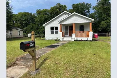 747 Bowman Street, Macon, GA 31217 - Photo 1
