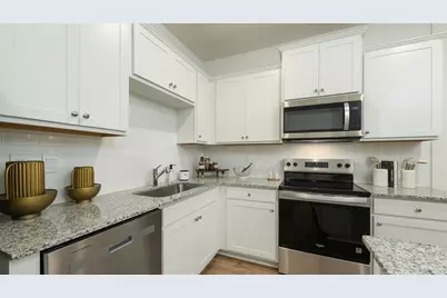 1394 Sweethshrub Place #29, Atlanta, GA 30318 - Photo 1