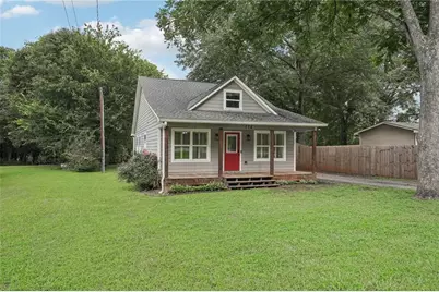 172 4th Street, Emerson, GA 30137 - Photo 1