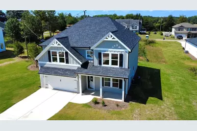 56 Harriet Drive, Lavonia, GA 30553 - Photo 1