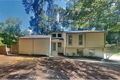 2742 Bentwood Drive, Marietta, GA 30062 - Photo 1