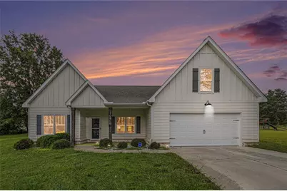 102 Merion Court, Carrollton, GA 30117 - Photo 1