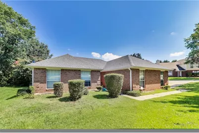 25 Carrera, Stockbridge, GA 30281 - Photo 1