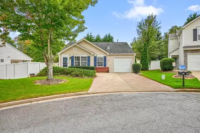 517 Oakleaf Court, Acworth, GA 30102 - Photo 1