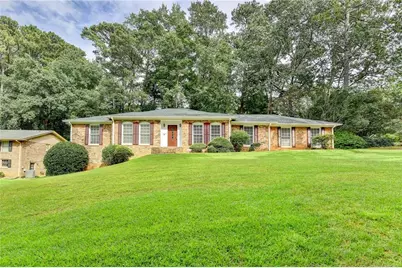 366 Chip Road, Stone Mountain, GA 30087 - Photo 1