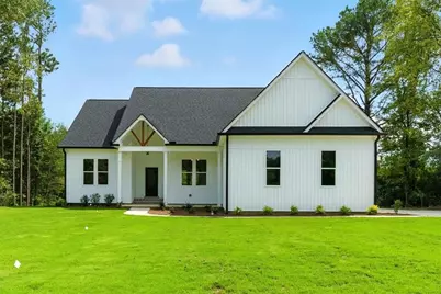 3605 Garden Lakes Parkway NW, Rome, GA 30165 - Photo 1