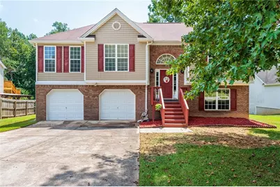 107 Beckett Court, Carrollton, GA 30116 - Photo 1