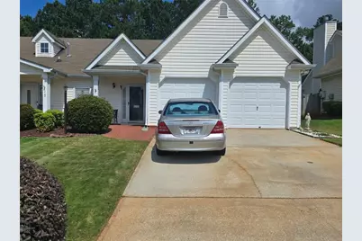 105 Courtyard Lane, Newnan, GA 30265 - Photo 1