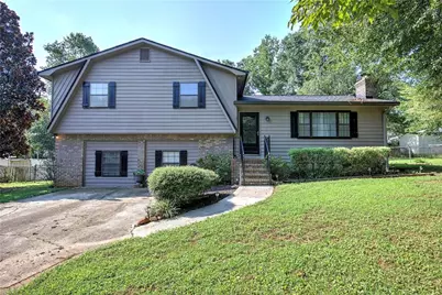 4573 Westview Drive, Powder Springs, GA 30127 - Photo 1