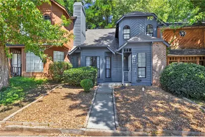 832 Heritage Oaks Drive, Stone Mountain, GA 30088 - Photo 1