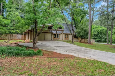 112 Valley Road, Stockbridge, GA 30281 - Photo 1