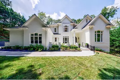 4526 Peachtree Dunwoody Road, Atlanta, GA 30342 - Photo 1