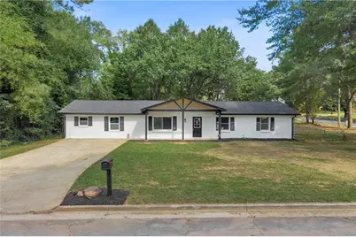 3800 Skidmore Drive, Decatur, GA 30034 - Photo 1