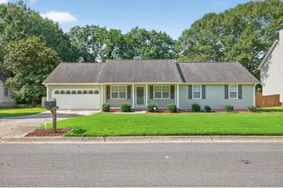 944 Century Oaks Drive, Winder, GA 30680 - Photo 1