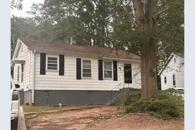 4678 Lake Circle, Forest Park, GA 30297 - Photo 1