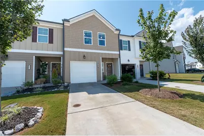 108 Buckingham Lane, Hoschton, GA 30548 - Photo 1