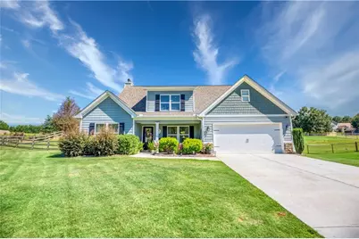 1712 Whitlock, Winder, GA 30680 - Photo 1