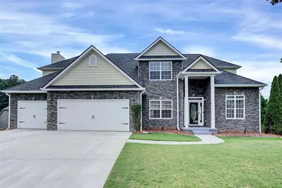 6793 Oconee Place, Fairburn, GA 30213 - Photo 1