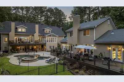 2010 Stonehedge Road, Roswell, GA 30075 - Photo 1