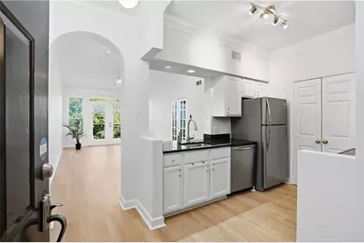 3777 Peachtree Road NE #933, Atlanta, GA 30319 - Photo 1