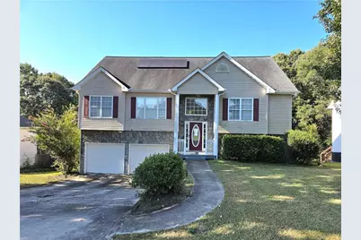 933 Kendall Park Drive, Winder, GA 30680 - Photo 1