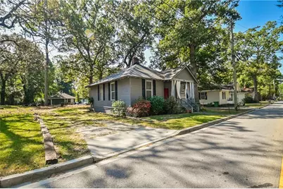 119 W 5th Street, Monroe, GA 30655 - Photo 1