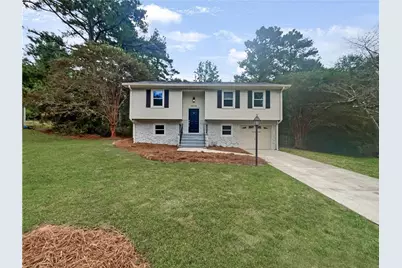 1275 Mountain Drive NE, Conyers, GA 30013 - Photo 1