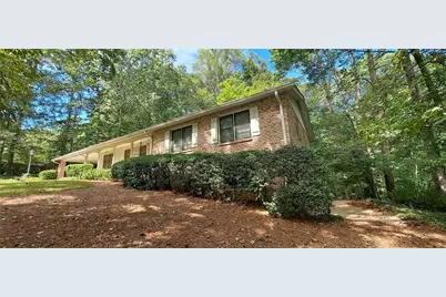 2600 Amberly Drive, Dunwoody, GA 30360 - Photo 1