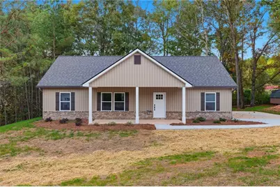 54 Tabitha Page Lane, Toccoa, GA 30577 - Photo 1