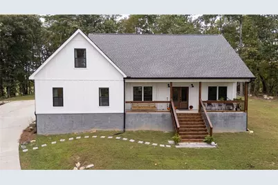 205 Laurel Drive NE, Calhoun, GA 30701 - Photo 1