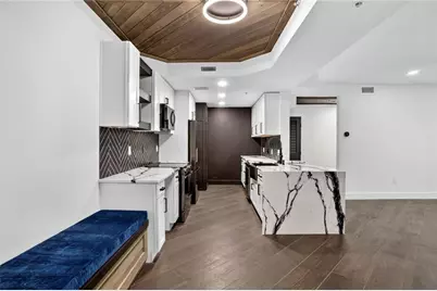 1074 Peachtree Walk NE #B106, Atlanta, GA 30309 - Photo 1