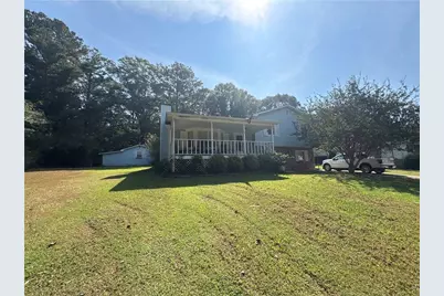 10 Deerfield Lane, Carrollton, GA 30116 - Photo 1