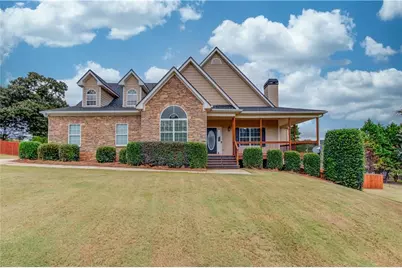 39 Legendary Drive, Hoschton, GA 30548 - Photo 1