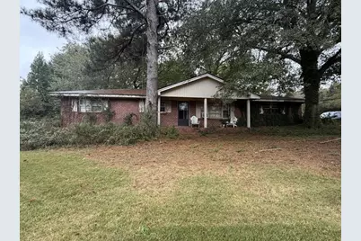 101 Lakeview Drive, Auburn, GA 30011 - Photo 1